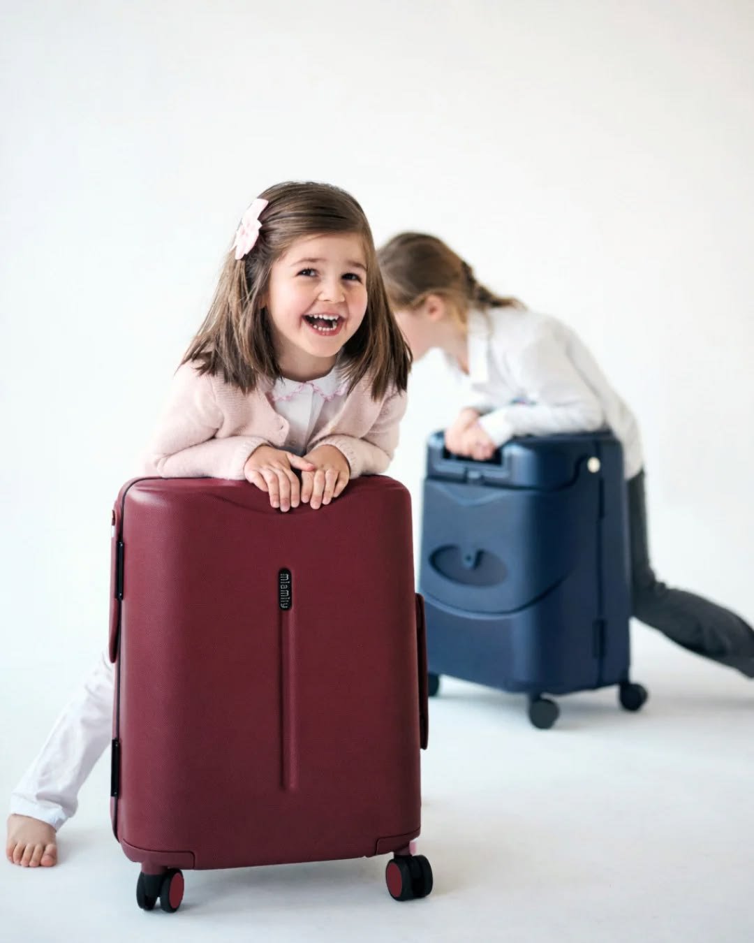 Kids travel luggage